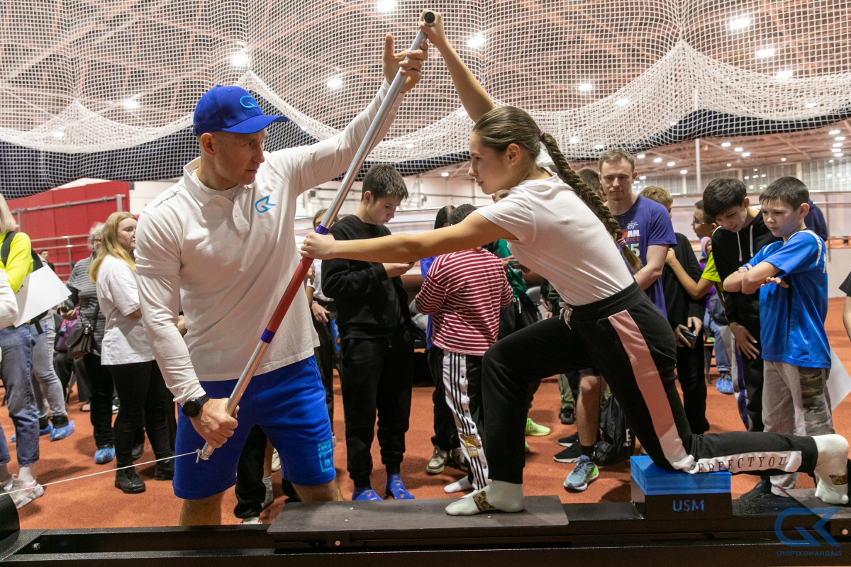 В Тольятти прошел мастер-класс Олимпийского чемпиона по гребле на каноэ Максима Опалева